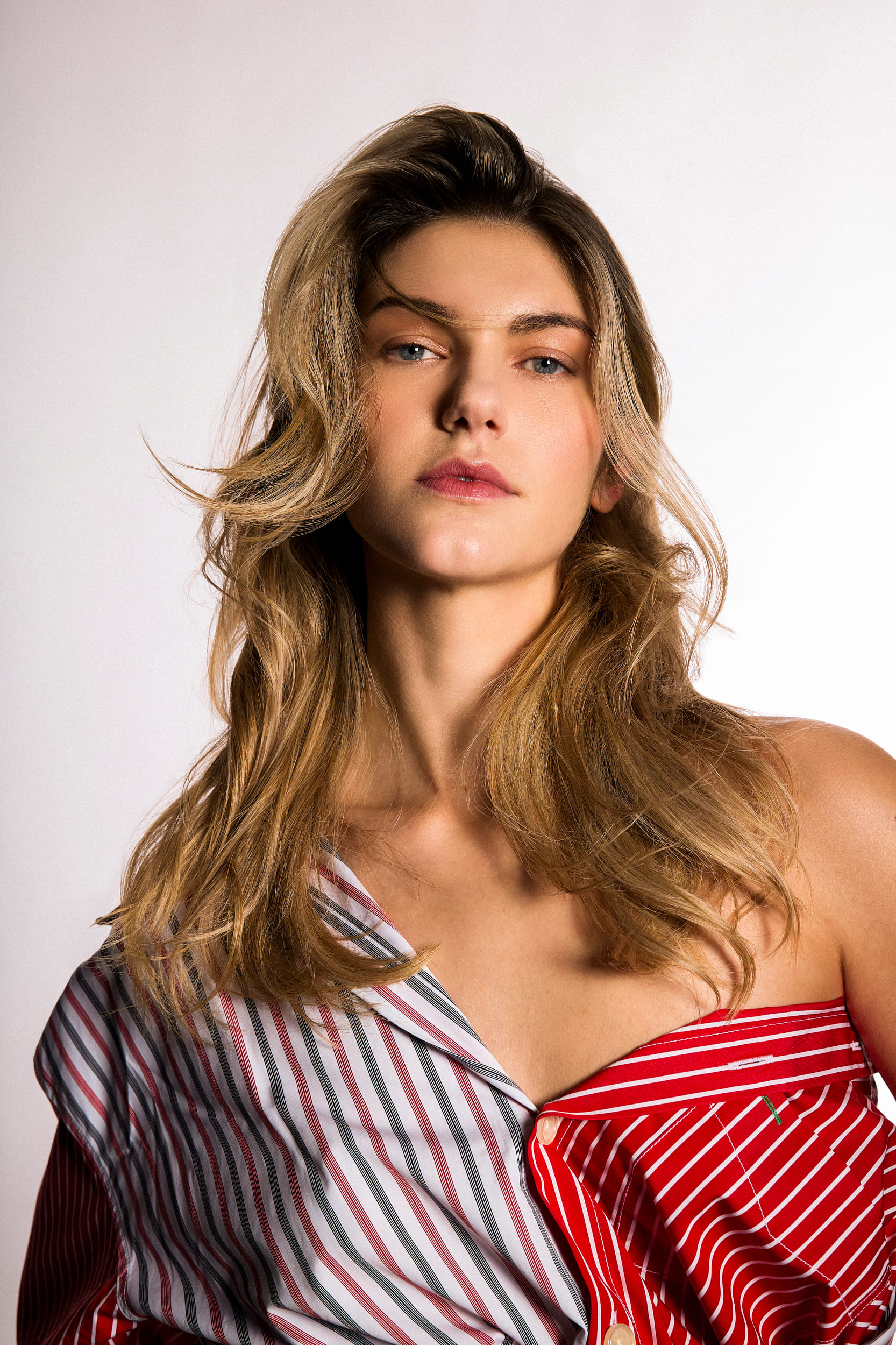 James_09_02_20263370 copia